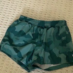 Green camo old navy shorts
